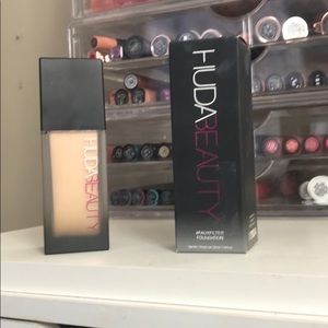 HUDA Beauty Faux Filter Foundation